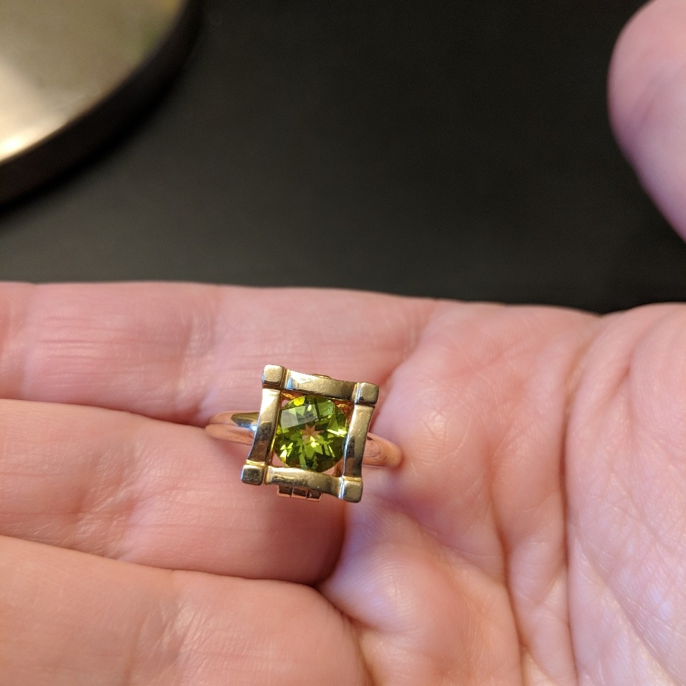 Peridot 14k.Checkerboard cut stone Sz 6